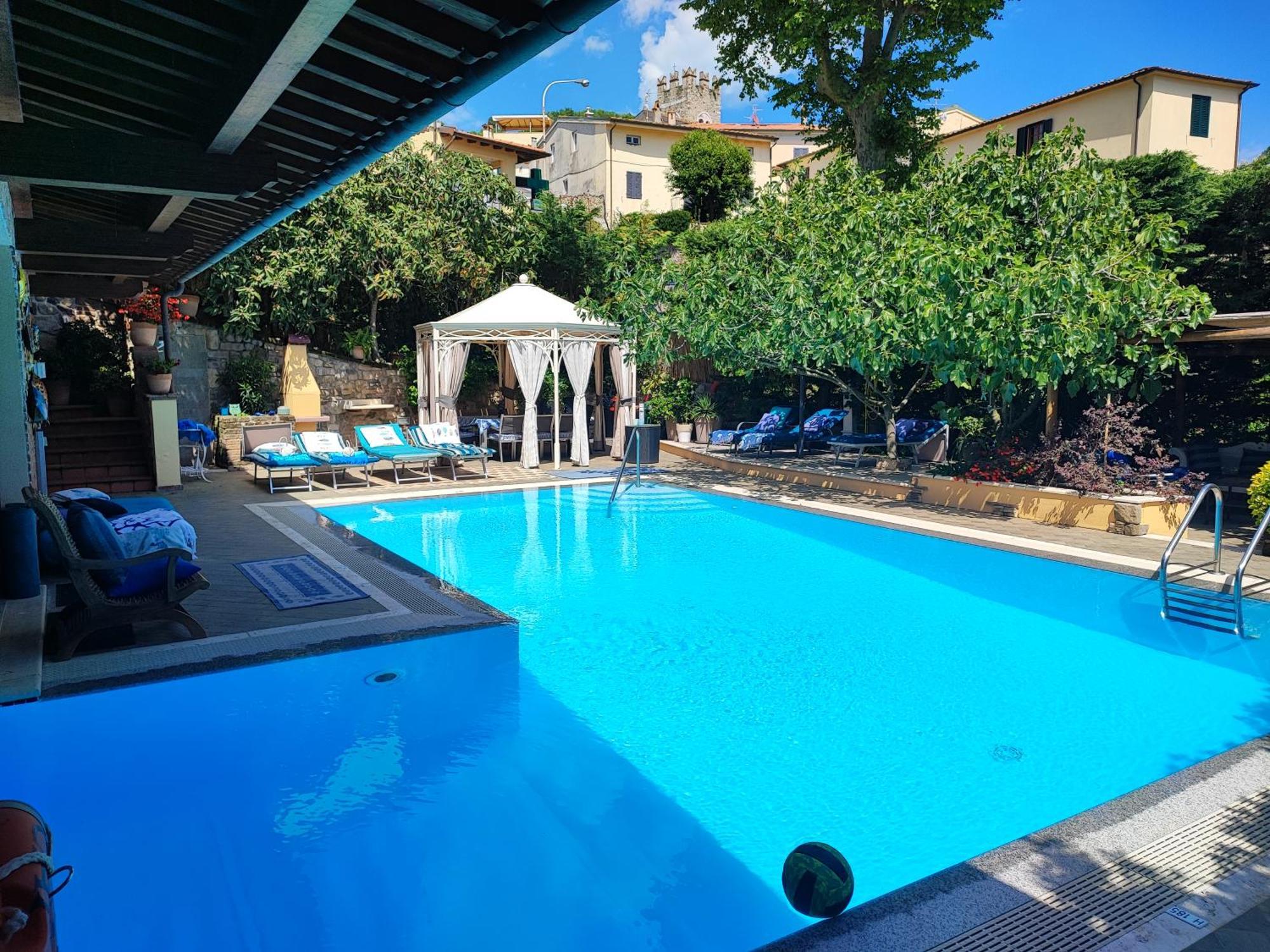 Villa Capo Corso Corsanico-Bargecchia Luaran gambar